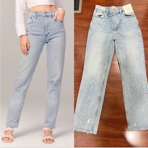 Abercrombie & Fitch 90s Straight Ultra High Rise Jeans